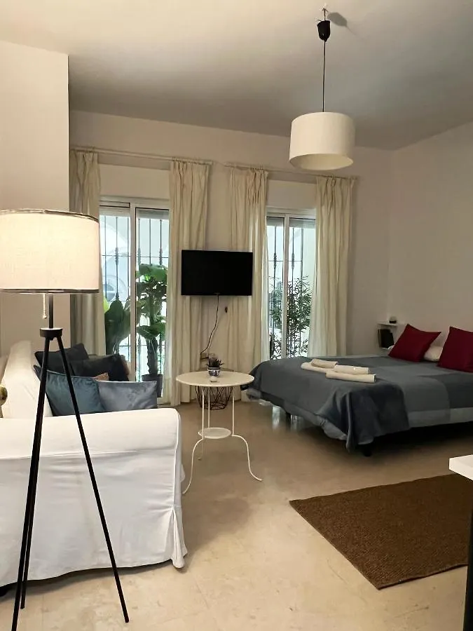 아파트 Estudio Suite San Vicente - Aloha Sevilla