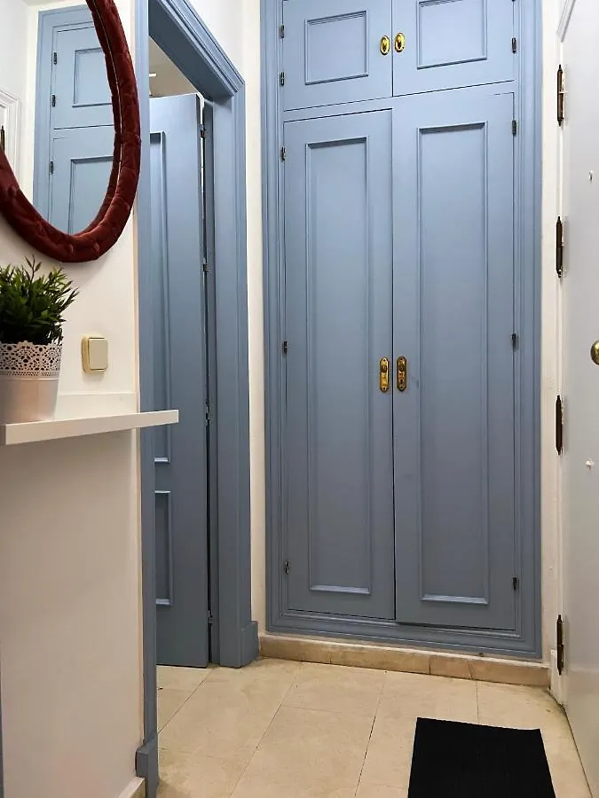 Estudio Calle San Vicente Sevilla